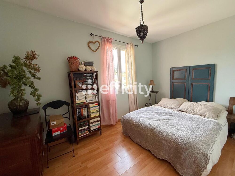 à vendre  Maison Nans-les-Pins (83860)