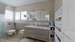  Villa � vendre 7 pi�ces 220 m�