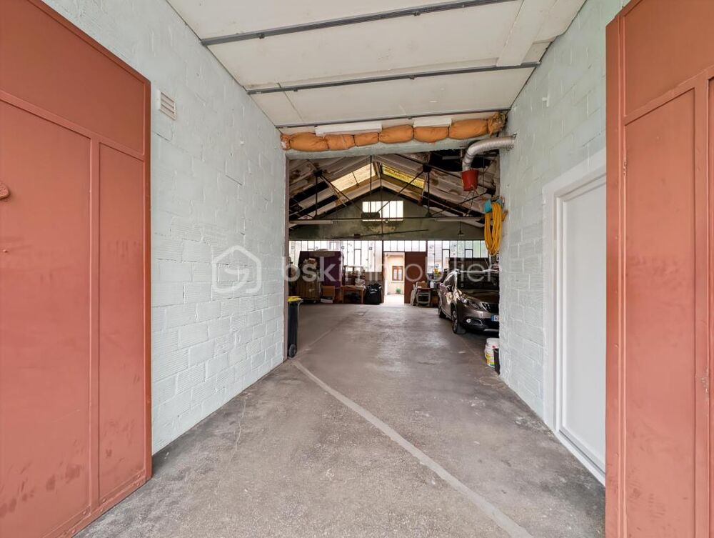 Vente Maison HANGAR ENTREPOT + MAISON + APPARTEMENT T2 + STUDIO A QUELQUES MINUTES A PIEDS DU METRO 7 Aubervilliers