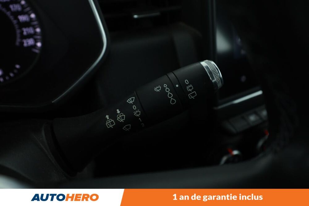 Clio 1.0 TCe Business 100 ch 2021 occasion 92130 Issy-les-Moulineaux
