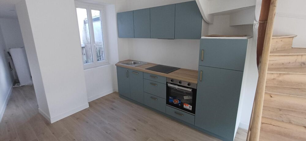 Maison 3 chambres 78 m² , Entièrement rénovée. Centre de Durtal