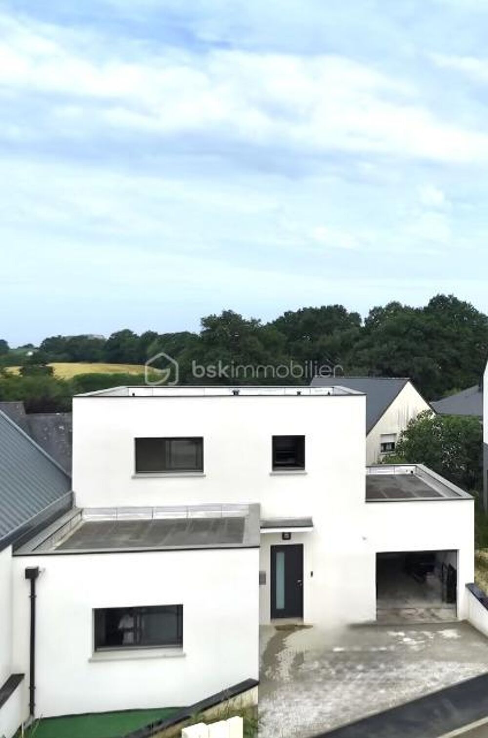 MAISON NEUVE CONTEMPORAINE  105 m²  4 chambres  À 5 min à pied du centre de Thorigné-Fouillard - Garage