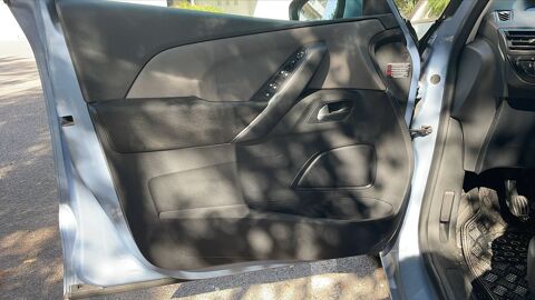C4 Picasso II 1.6 BlueHDi 100 Feel &Eacute;dition - 5 places 2015 occasion 83000 Toulon