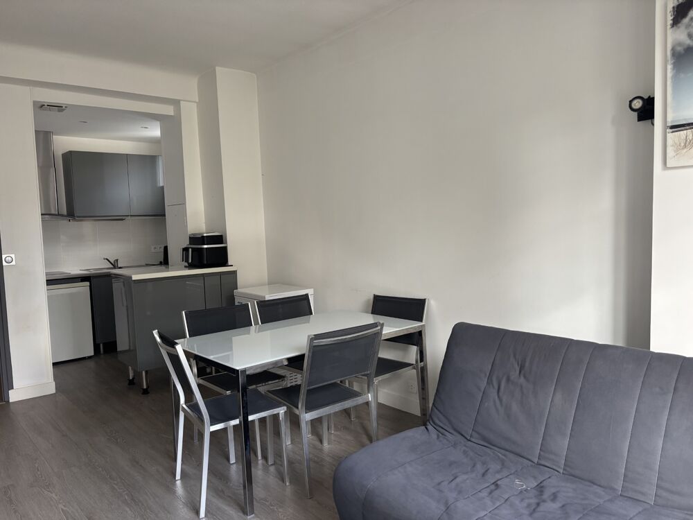 Vente Appartement LA BAULE LES PINS, APPARTEMENT 2 CHAMBRES - TOUT A PIED COMMERCES / PLAGE - SANS TRAVAUX La baule escoublac