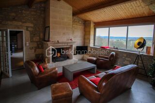  Propri�t�/ch�teau � vendre 6 pi�ces 230 m�