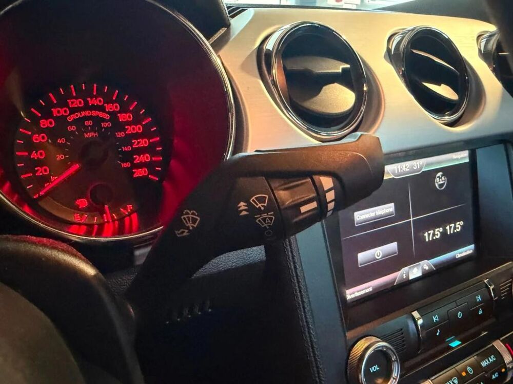 Mustang Fastback V8 5.0 421 GT A 2016 occasion 77250 Moret Loing Et Orvanne