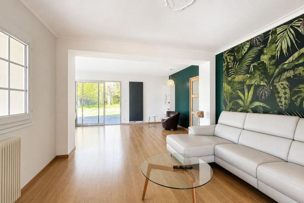 Un véritable havre de paix à 10 minutes des commodités  160 m²
