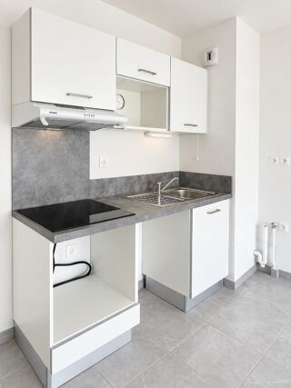 Appartement à louer 3 pièces 57 m²