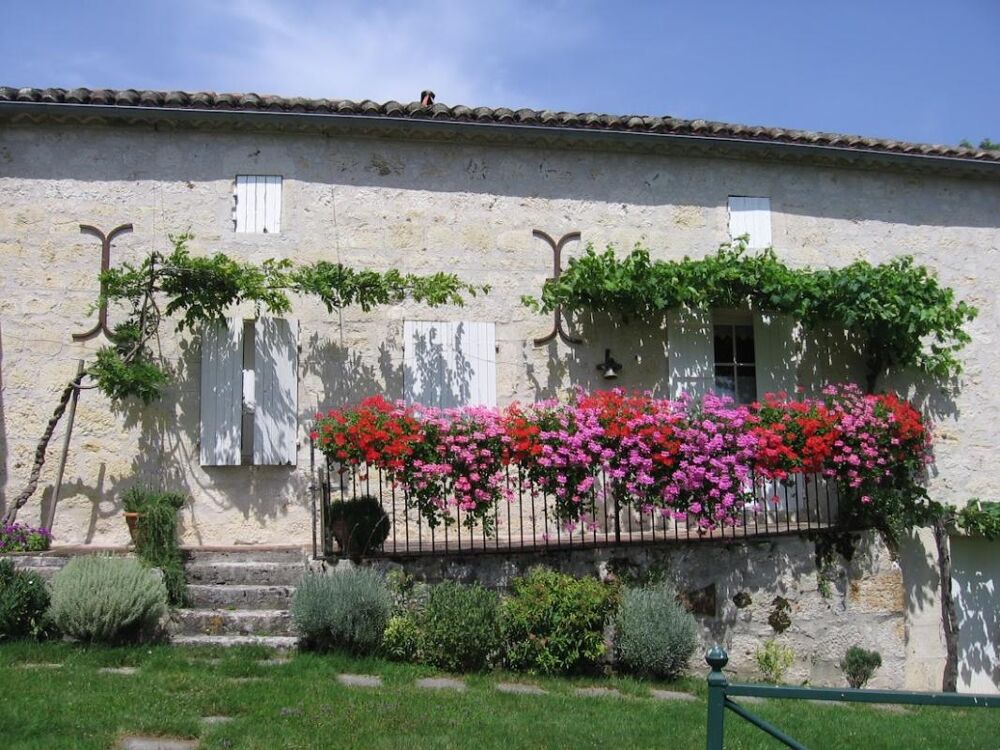 PERVILLE 82400 maison pierre 6 pièce(s) 156.56 m2