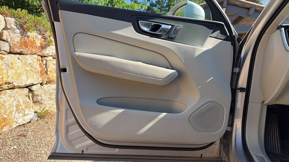 XC60 2.0 D4 190 Inscription - Automatique 2019 occasion 83600 Frejus