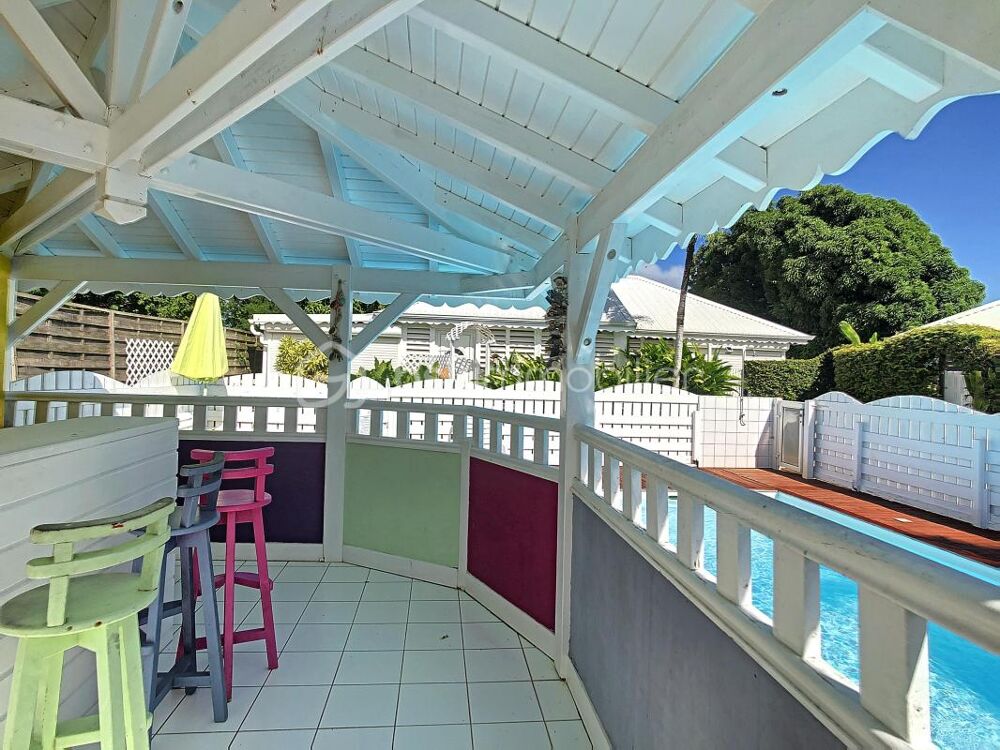Vente Maison Bungalow 2 chambres petite copropriété avec piscine Saint francois