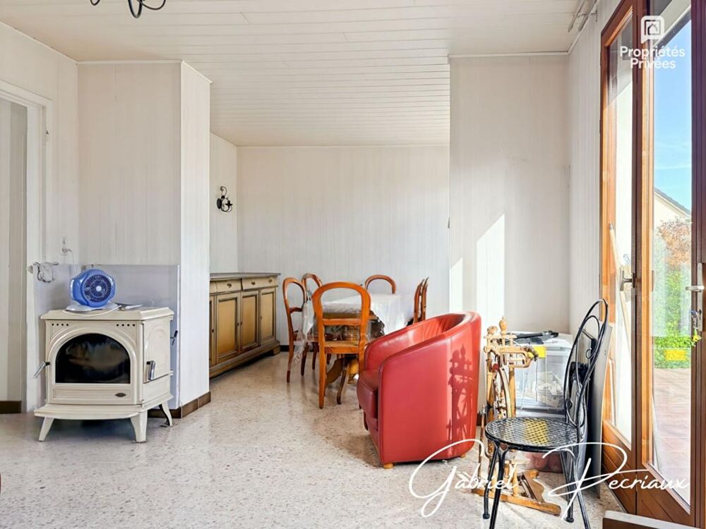 Vente Maison Maison familiale 6 pièces, 5 chambres, 122,80 m², Terrain de 1 848 m² Saint benoit sur seine