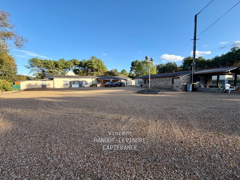 à vendre  Maison Villevêque (49140)