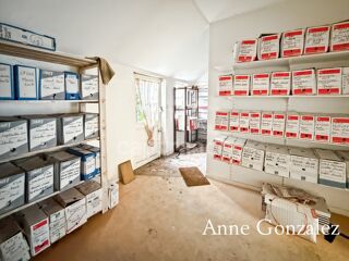  Immeuble à vendre 7 pièces 250 m²