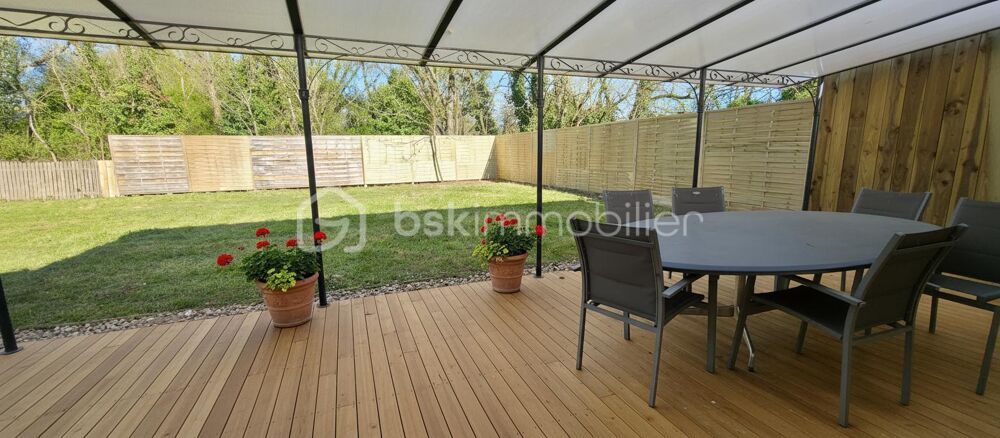 Vente Maison Plain-pied – 4 chambres – 2 salles de bain et douches - grande terrasse couverte – terrain d'angle arboré – environnement très c Coutras
