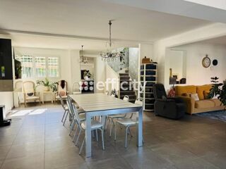  Villa à vendre 7 pièces 252 m²