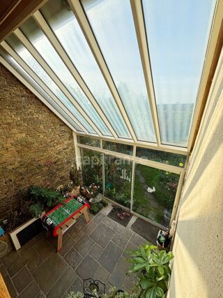  Maison � vendre 8 pi�ces 252 m�