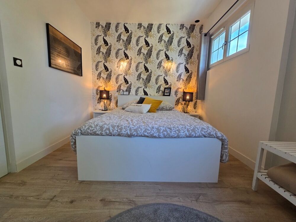 Vente Maison Univers champêtre pour cette jolie Propriété de 129m² rénovée avec soin sur jardin de 937m² , appartement indépendant Dinard