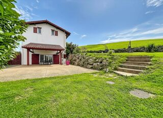  Propri�t�/ch�teau � vendre 12 pi�ces 300 m�