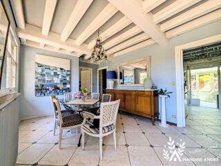  Villa à vendre 11 pièces 251 m²