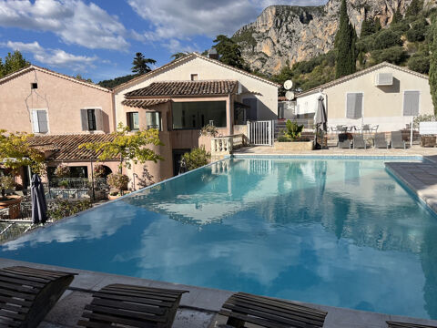   HOTEL RESTAURANT  à VENDRE à  MOUSTIERS SAINTE MARIE (04) HAUTE-PROVENCE - PARC DU VERDON 