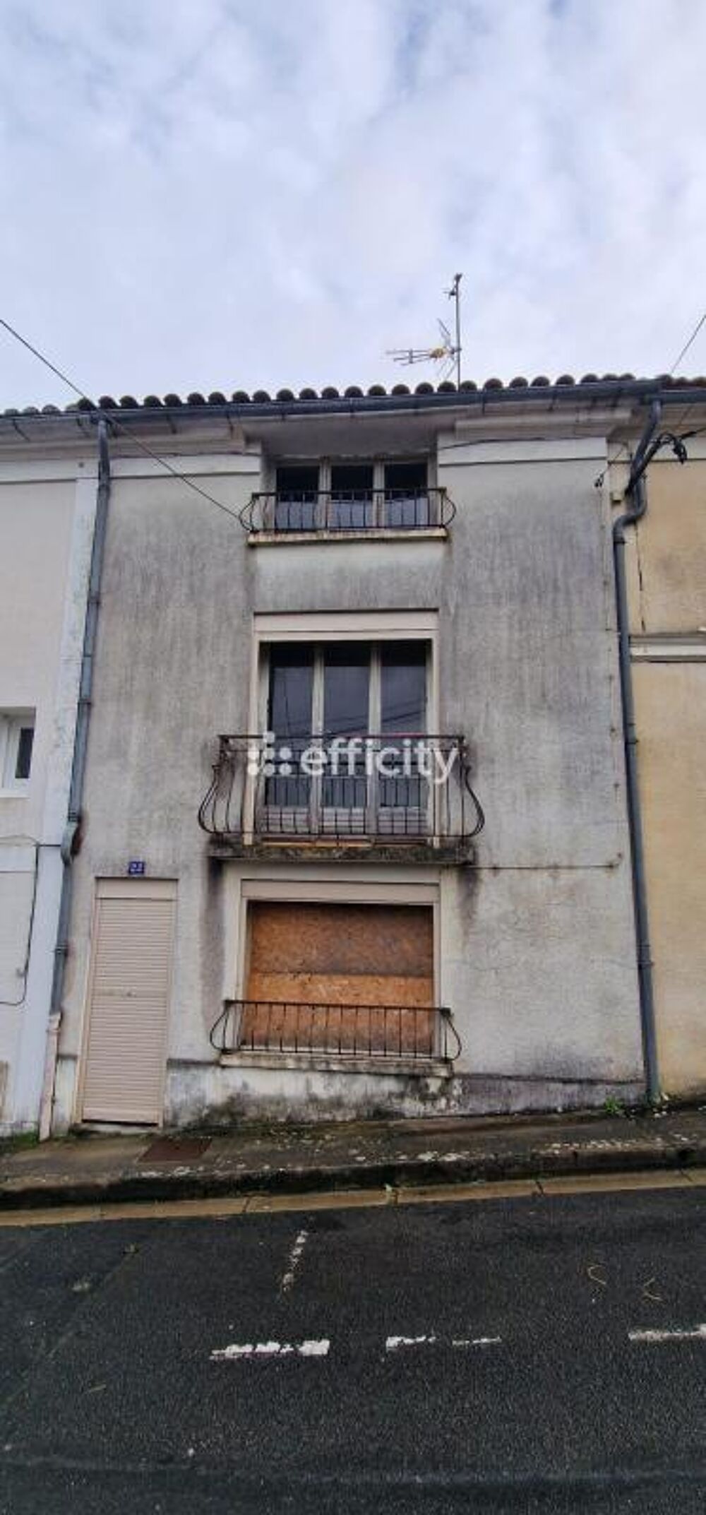 Vente Maison Maison de ville La couronne