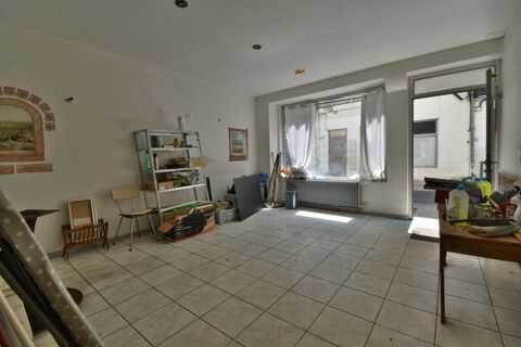   Appartement à vendre 3 pièces  (), plateau à rénover, divisible en 2 logements, spécial investisseurs Appartement - 3 pièce(s) - 84 m²