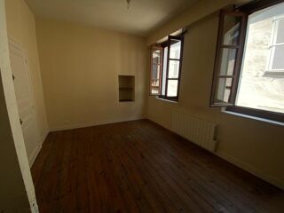  Appartement à louer 3 pièces 52 m²