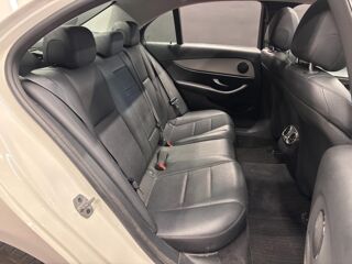 Classe E 300 de EQPower 9G-Tronic Avantgarde Line (Entretien complet 2019 occasion 78200 Mantes La Jolie