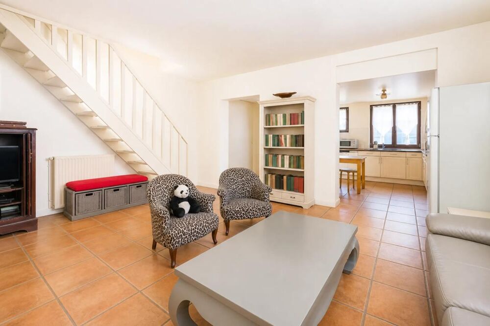 Maison familiale de 5 pièces de 161 m² à Suresnes