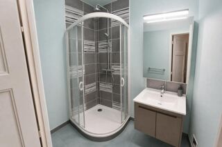  Appartement à vendre 5 pièces 84 m²