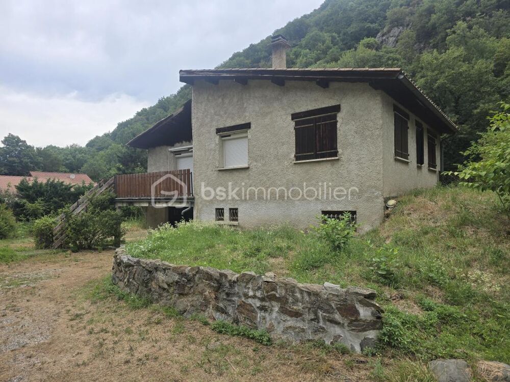 Vente Maison Maison de caractère à rénover au Péage-de-Vizille – 118 m² habitables – 3 588 m² de terrain Vizille