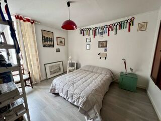  Maison à vendre 10 pièces 241 m²
