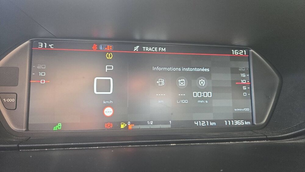 Grand C4 Spacetourer 1.2 PureTech 130 EAT8 Shine 2019 occasion 97228 Sainte Luce