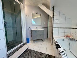  Maison à vendre 8 pièces 162 m²