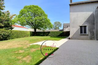  Maison à vendre 10 pièces 222 m²