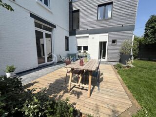  Propriété/château à vendre 6 pièces 150 m²
