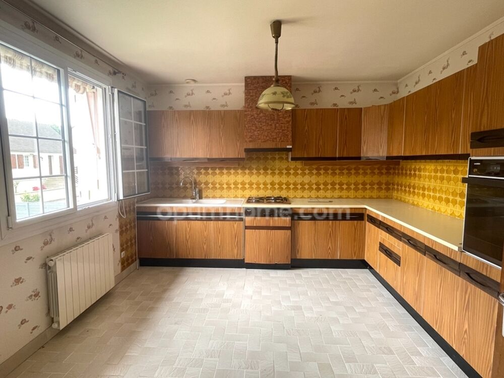 Maison familiale de 5 pièces à LUCE (28)