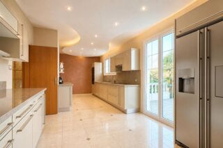  Maison à vendre 8 pièces 187 m²