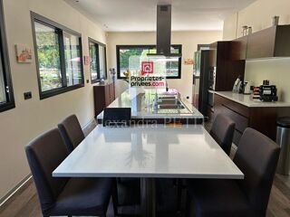  Maison  vendre 7 pices 257 m