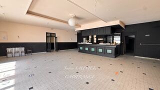  Immeuble � vendre 8 pi�ces 418 m�