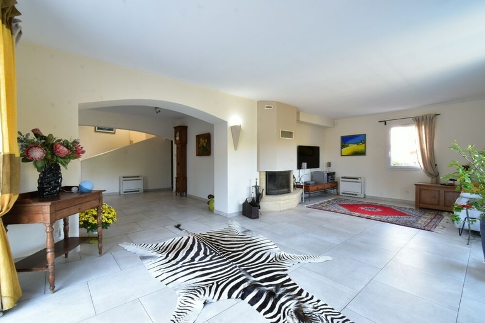  vendre  Maison Chteauneuf-le-Rouge (13790)