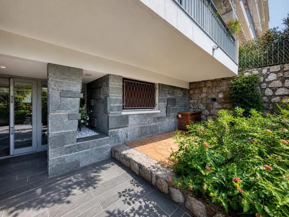 Appartement 1 pièce de 24 m² situé à Cannes