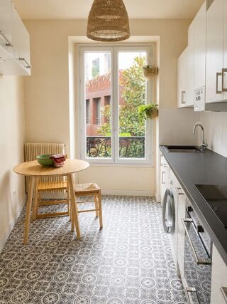  Appartement à louer 3 pièces 65 m²