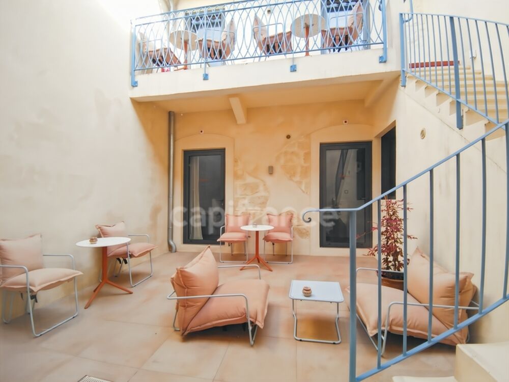   GARD (30) LE GRAU-DU-Roi (30240) à vendre Murs & fonds fonds de commerce hôtel -10 ch de 200 m 2 à 100 m plage et port 