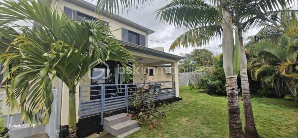 Vente Maison Villa contemporaine de 127 m² – Mont Vert Les Hauts – Saint-Pierre Saint pierre
