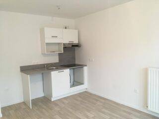  Appartement à louer 2 pièces 45 m²