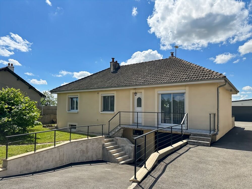 Vente Maison AUFFERVILLE (77) Maison plain-pied 4P de 105 m2 sur sous-sol total. Terrain 1 096 m2 Aufferville