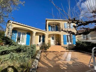  Villa à vendre 6 pièces 156 m²