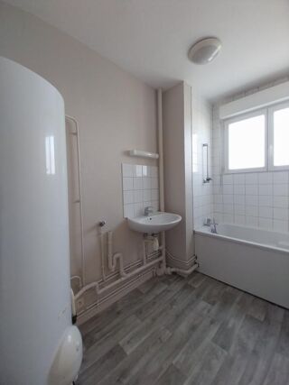  Appartement � louer 5 pi�ces 96 m�